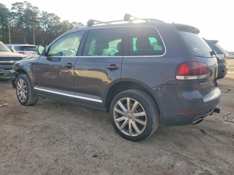 2010 Volkswagen Touareg tdi