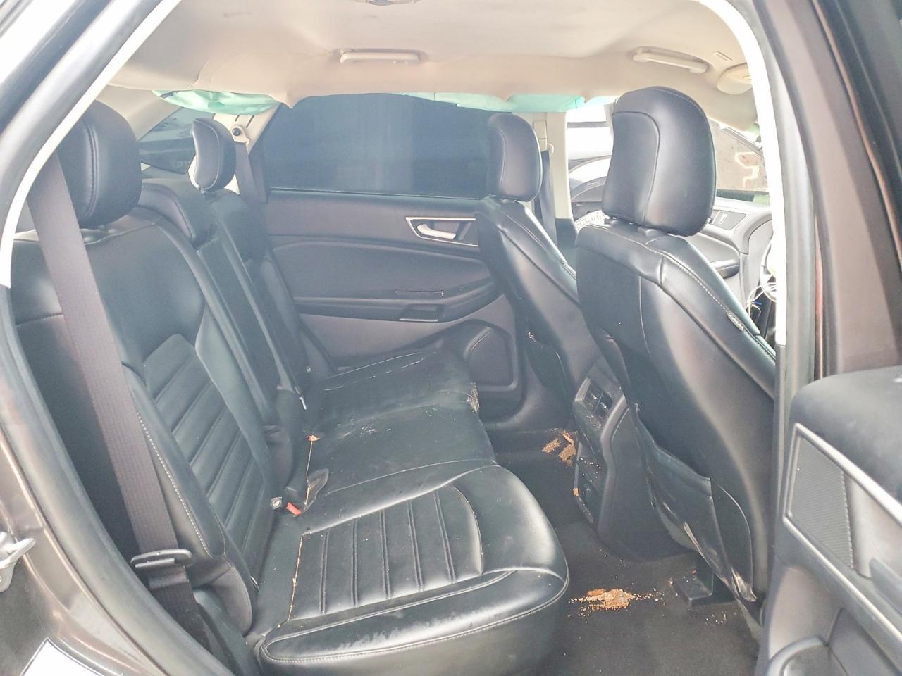 2020 Ford Edge sel