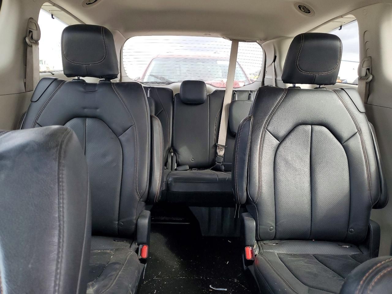 2018 Chrysler Pacifica Touring l