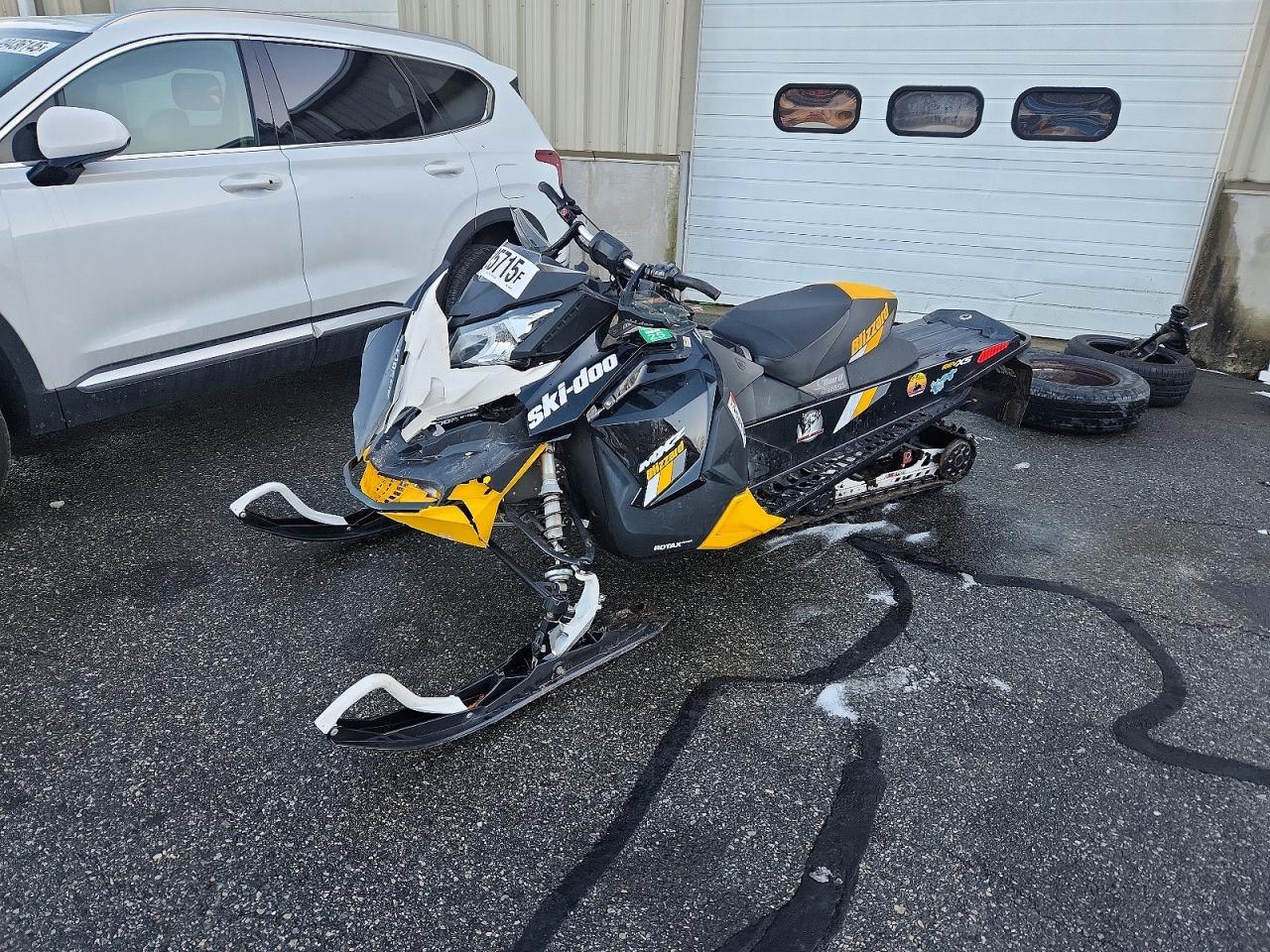 2016 Other Boat 2016 SKI-DOO MXZ Blizzard 800R