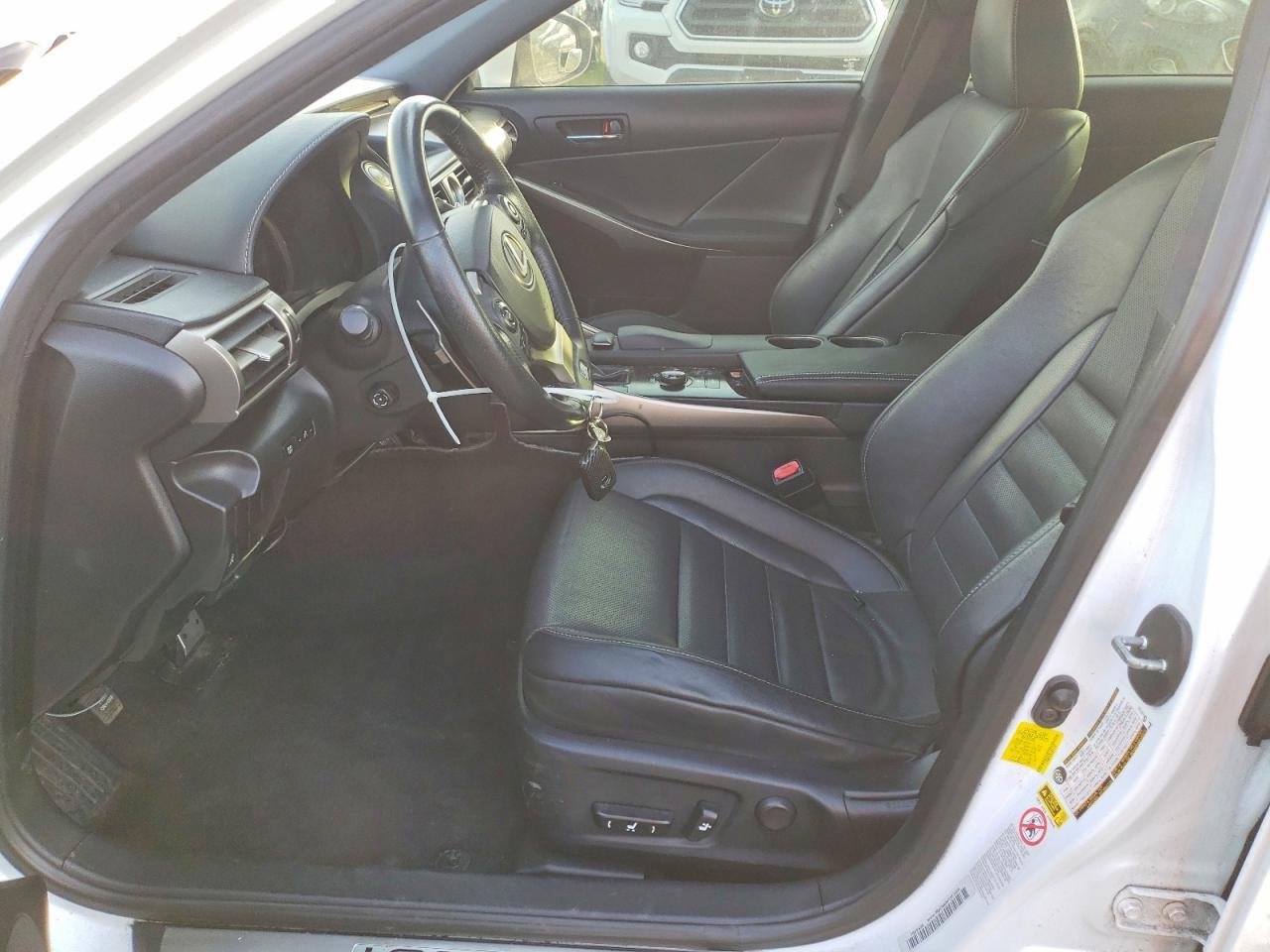 2014 Lexus IS
