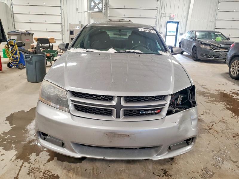 2014 Dodge Avenger se