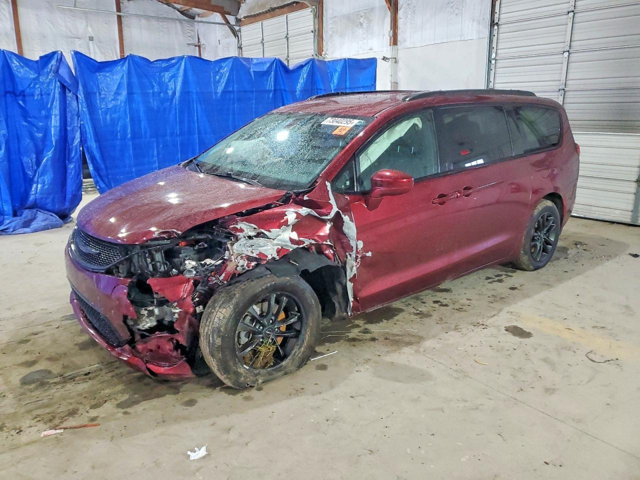 2020 Chrysler Pacifica Touring l
