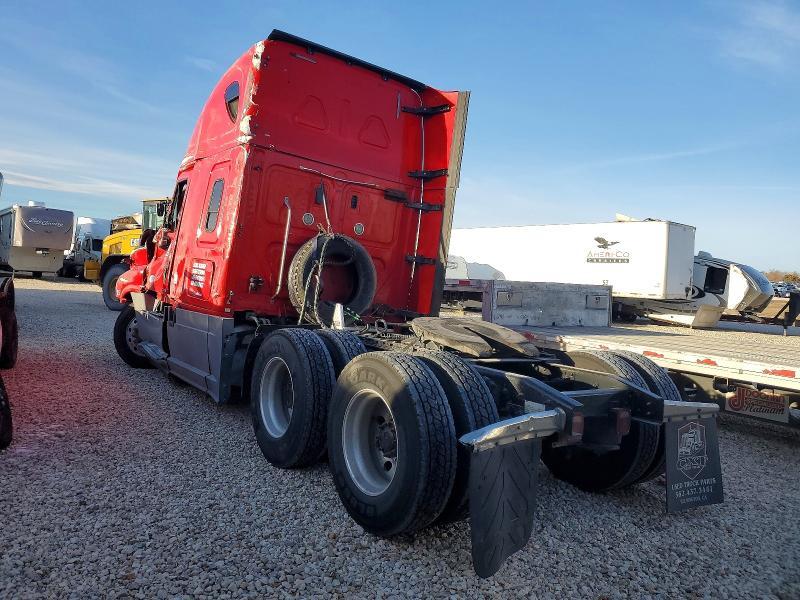 2018 Freightliner Cascadia 125 Semi Truck
