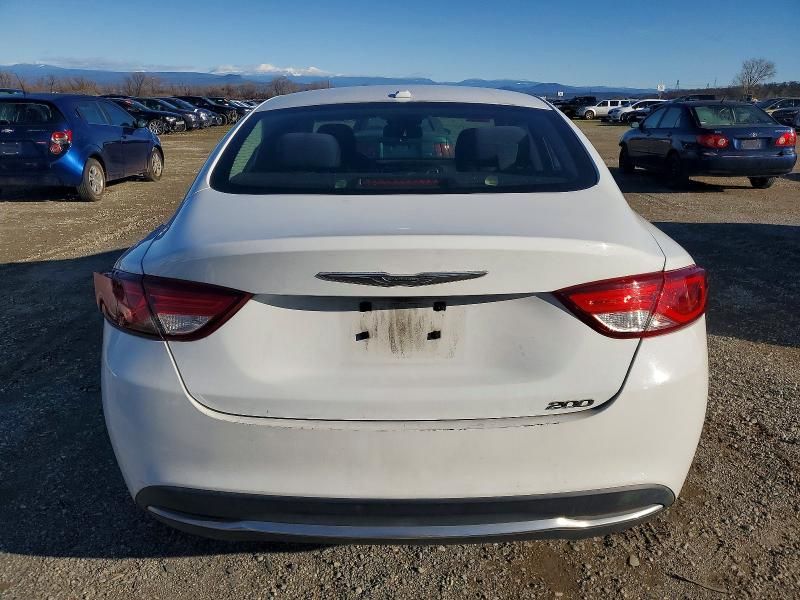 2015 Chrysler 200 Limited