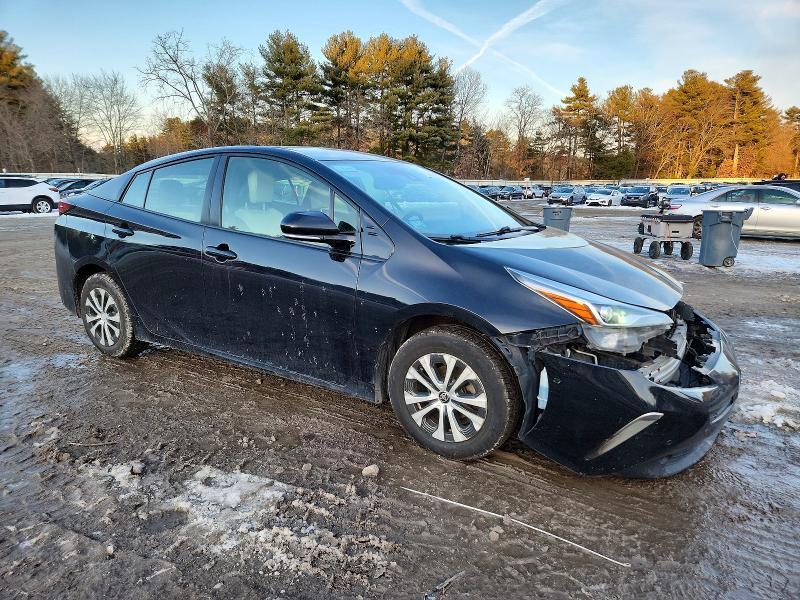 2020 Toyota Prius le
