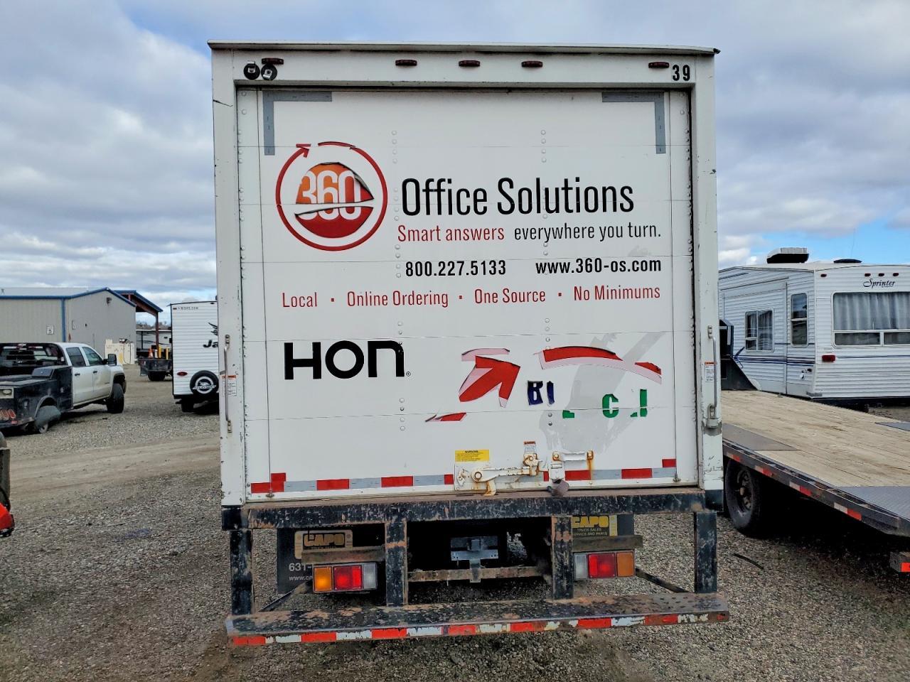 2015 Isuzu NPR HD BOX Truck