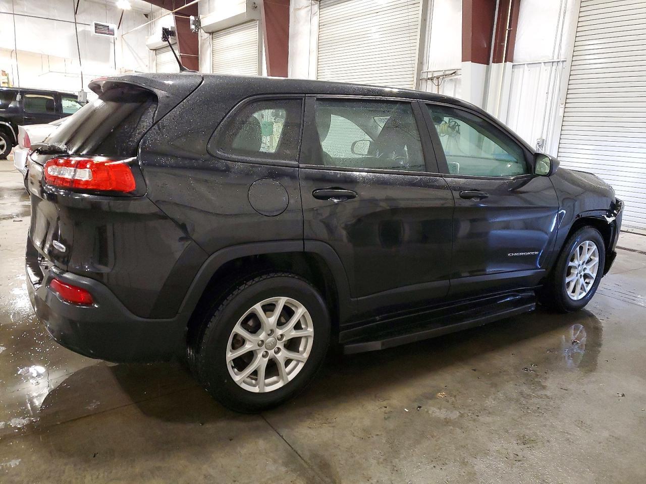 2014 Jeep Cherokee Sport