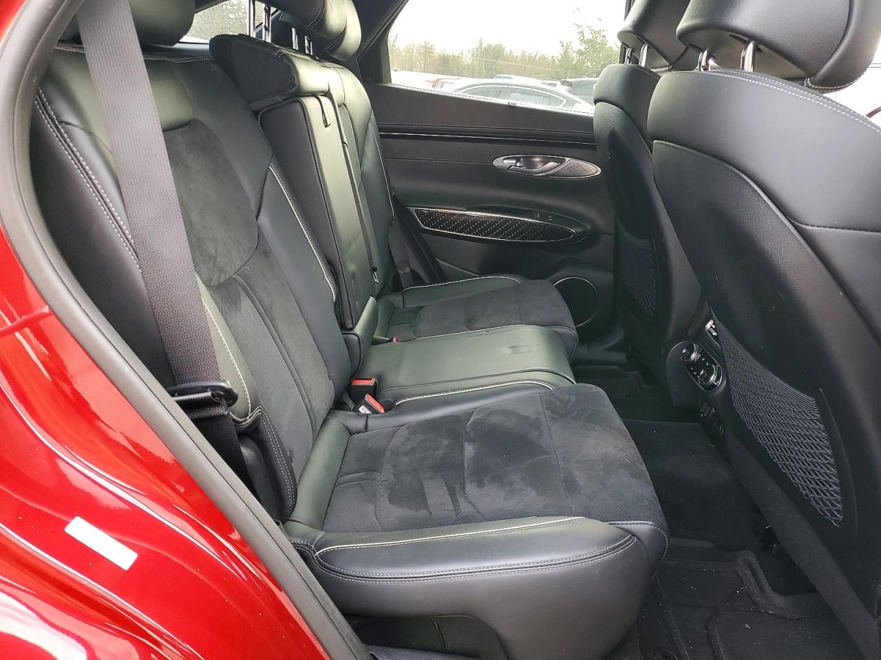 2022 Genesis Gv70 Base