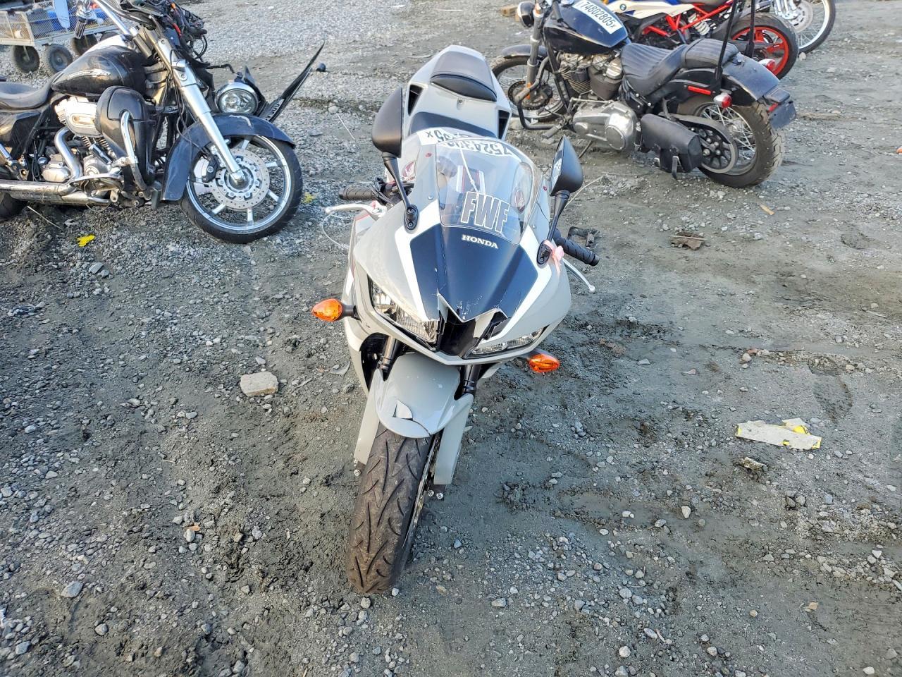 2026 Honda CBR600 RA