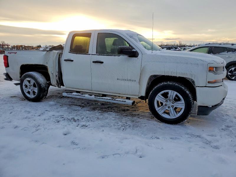 2016 Chevrolet Silverado K1500 Custom