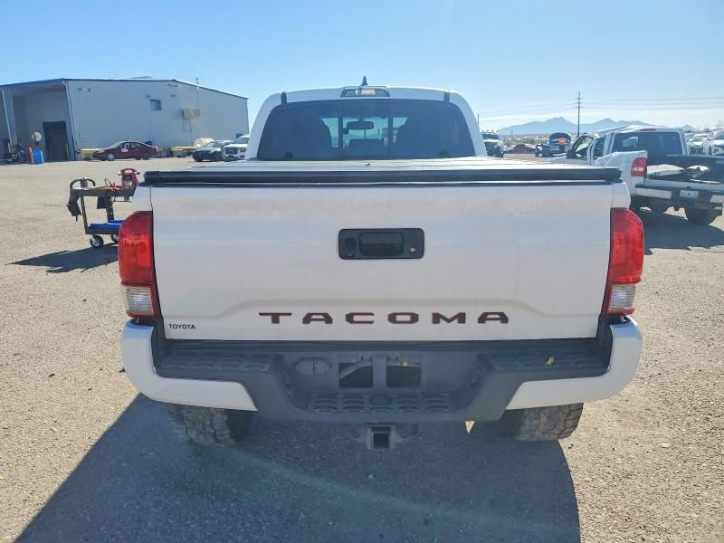 2016 Toyota Tacoma Double cab