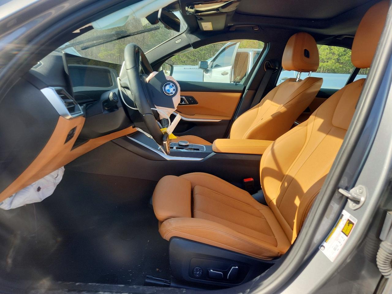 2024 BMW 330i