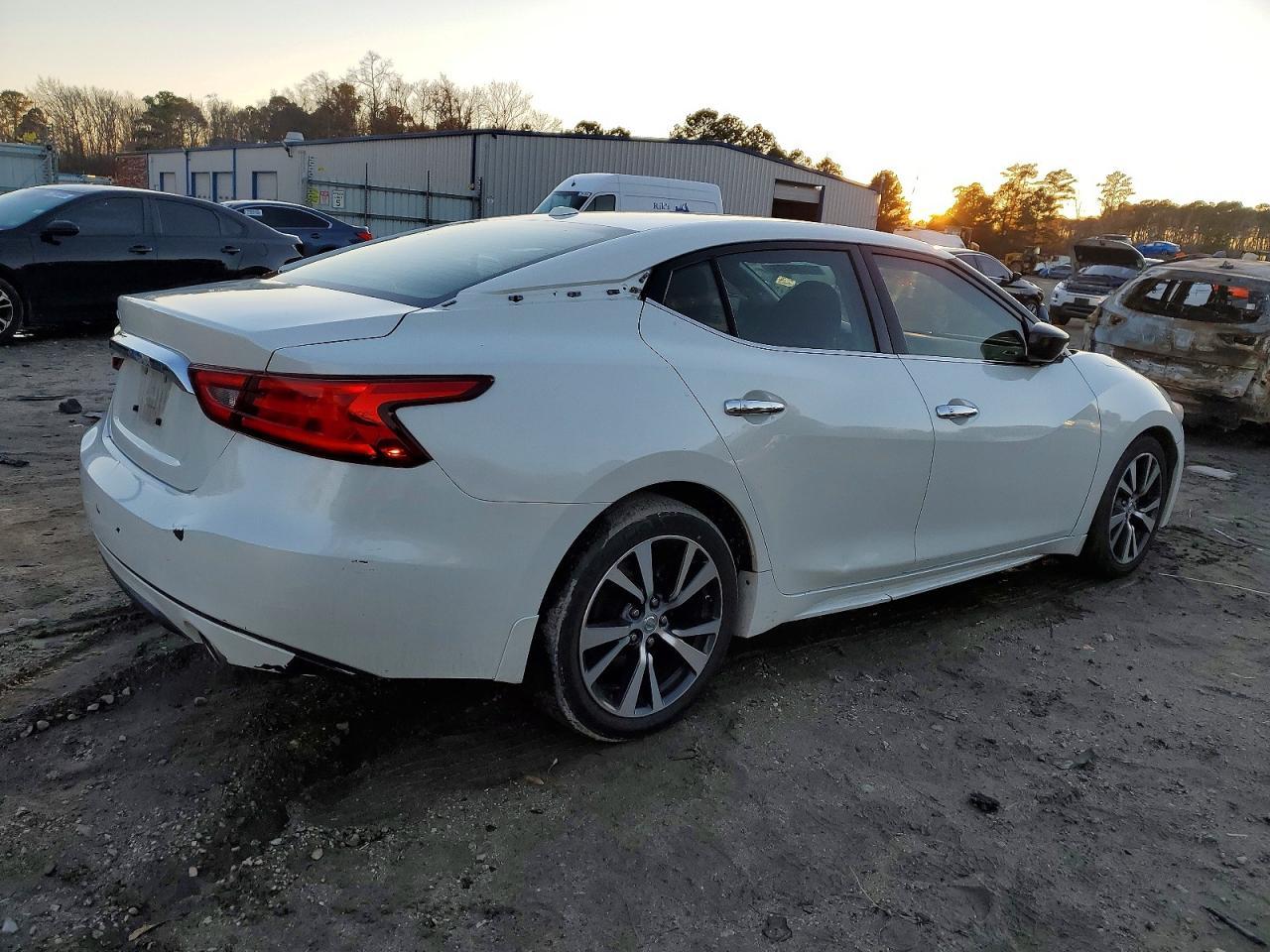 2017 Nissan Maxima 3.5s