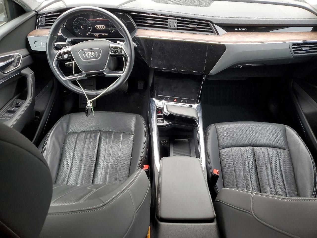 2019 Audi E-tron Premium Plus