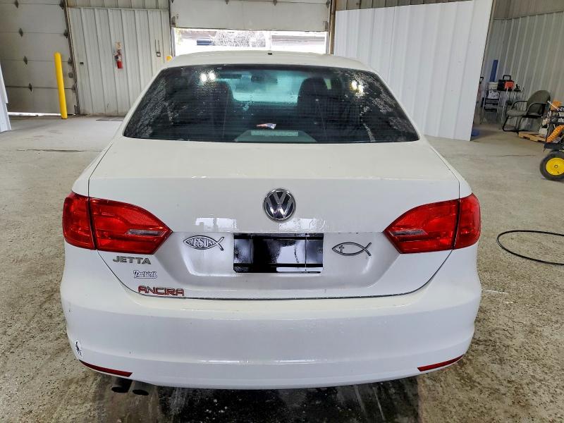 2014 Volkswagen Jetta Base