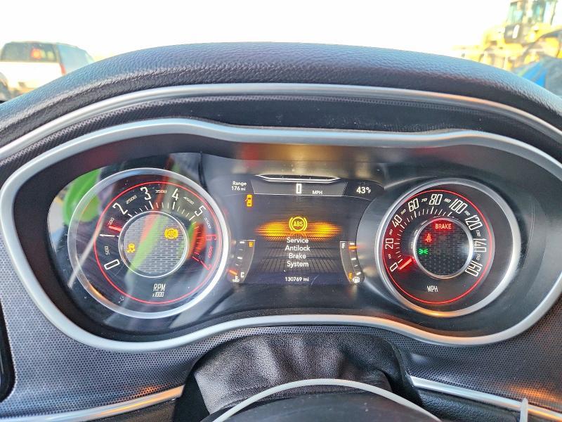 2015 Dodge Challenger sxt Plus