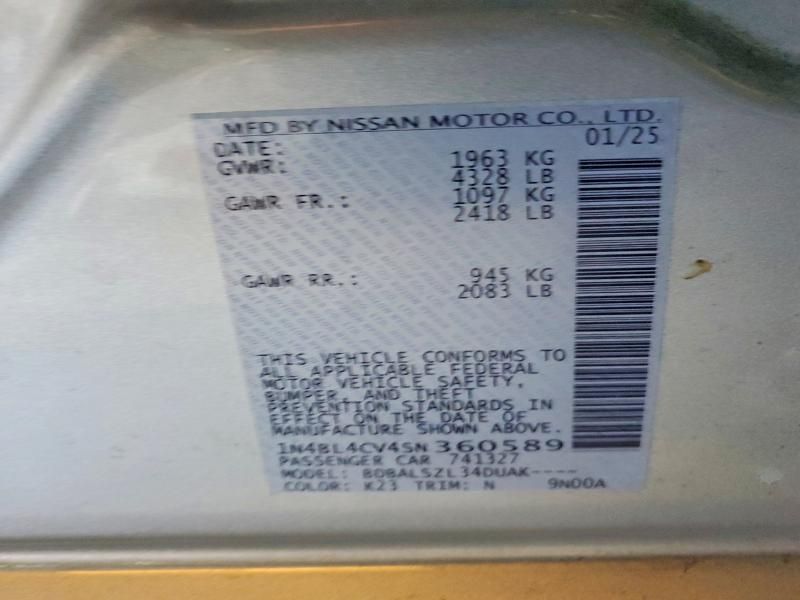 2025 Nissan Altima sr