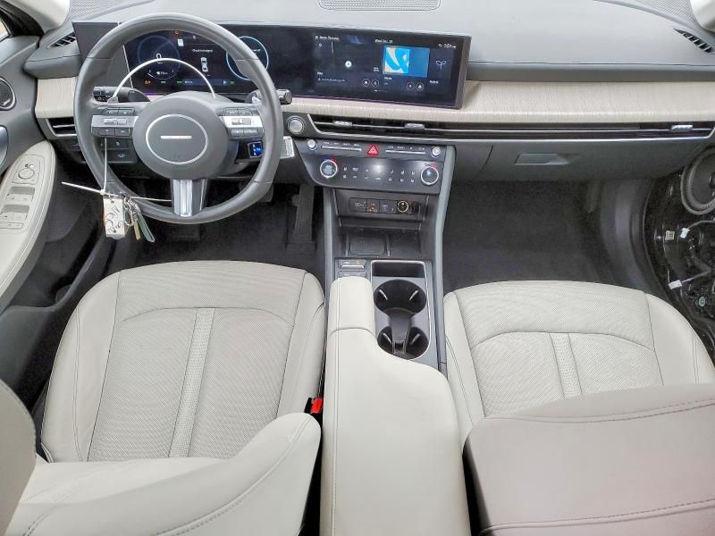 2025 Hyundai Sonata Hybrid