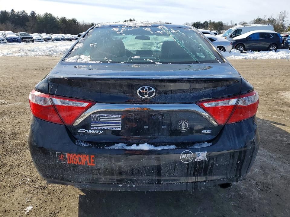 2017 Toyota Camry le