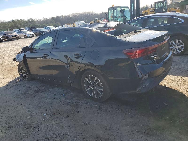 2024 KIA Forte lx