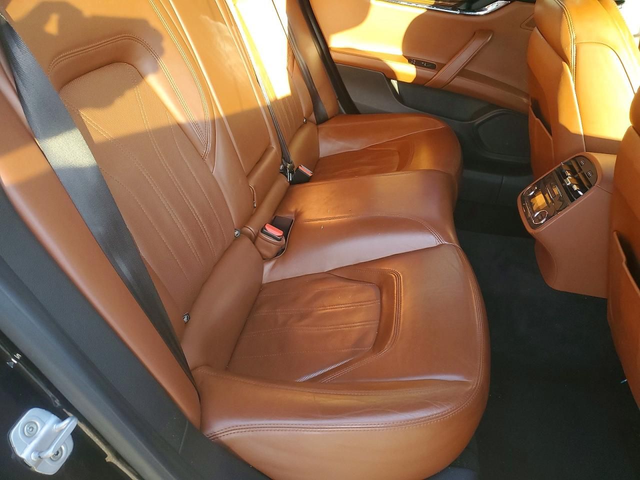 2014 Maserati Quattroporte s