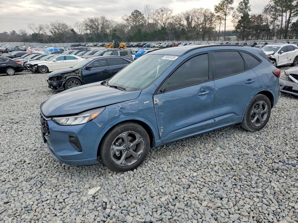 2023 Ford Escape st Line