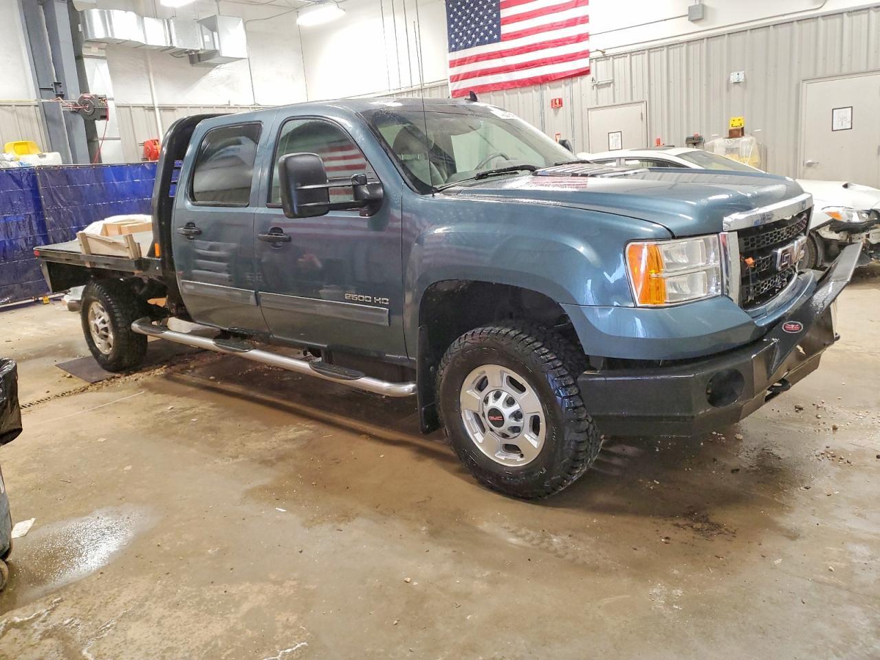 2012 GMC Sierra 2500 Flatbed Truck