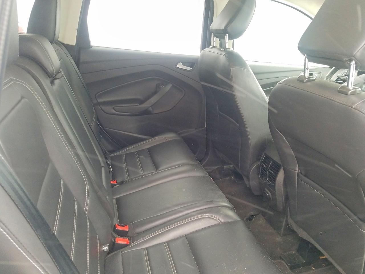 2019 Ford Escape sel