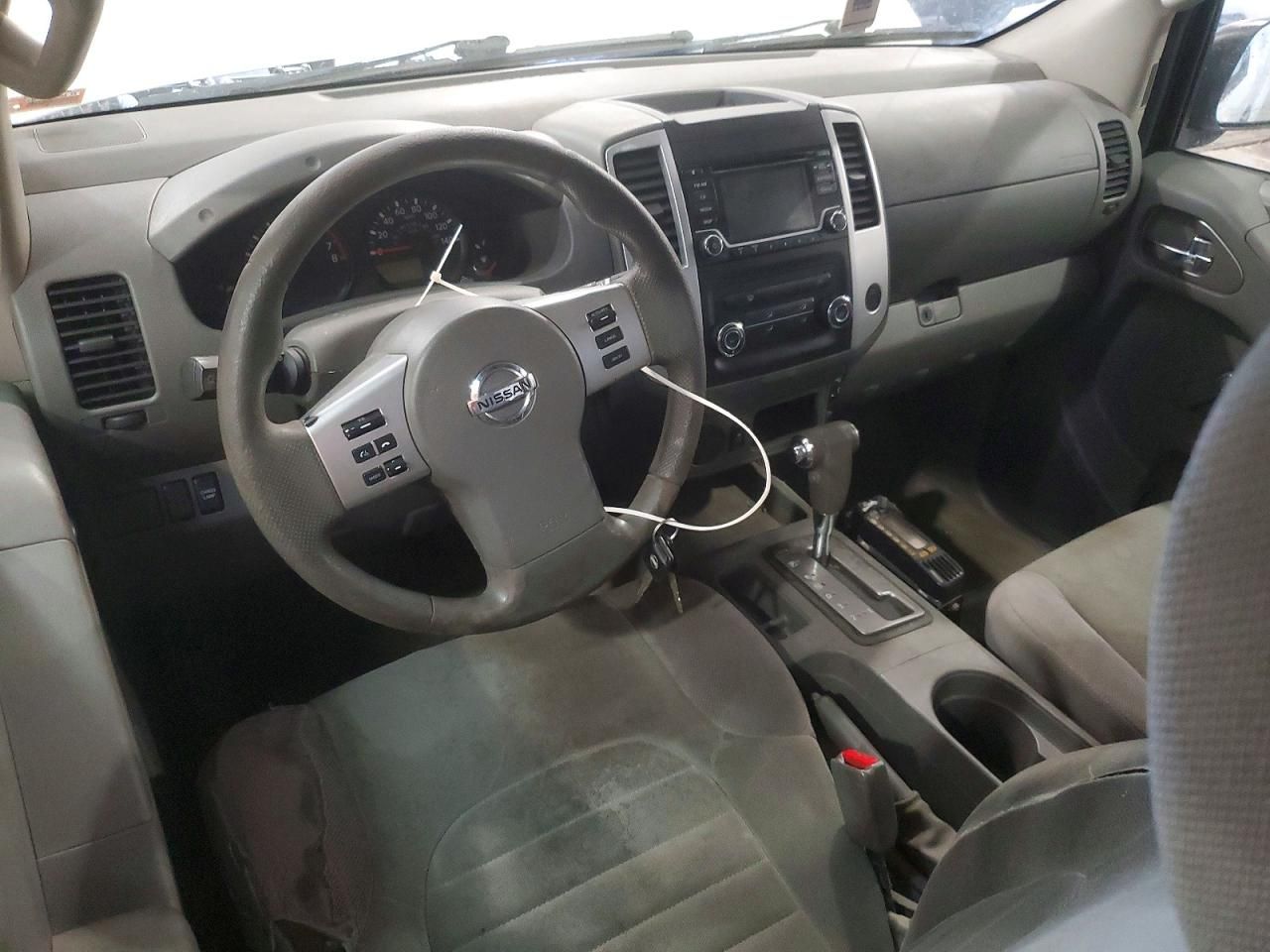 2017 Nissan Frontier s