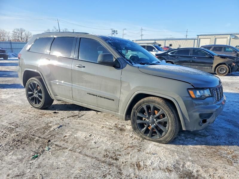 2019 Jeep Grand Cherokee Laredo