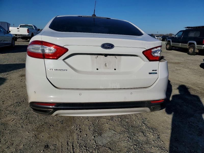 2016 Ford Fusion se