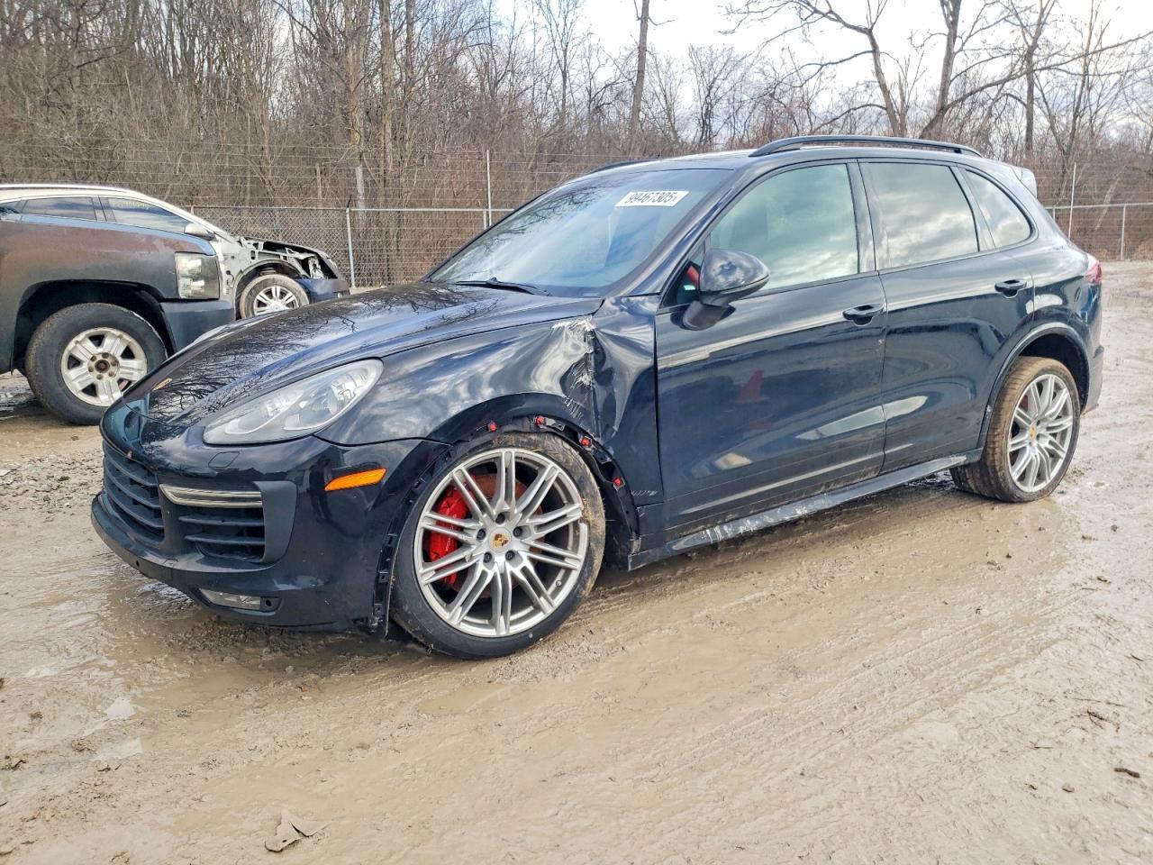 2017 Porsche Cayenne gts