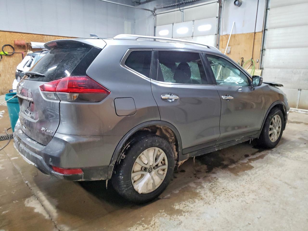 2019 Nissan Rogue sv