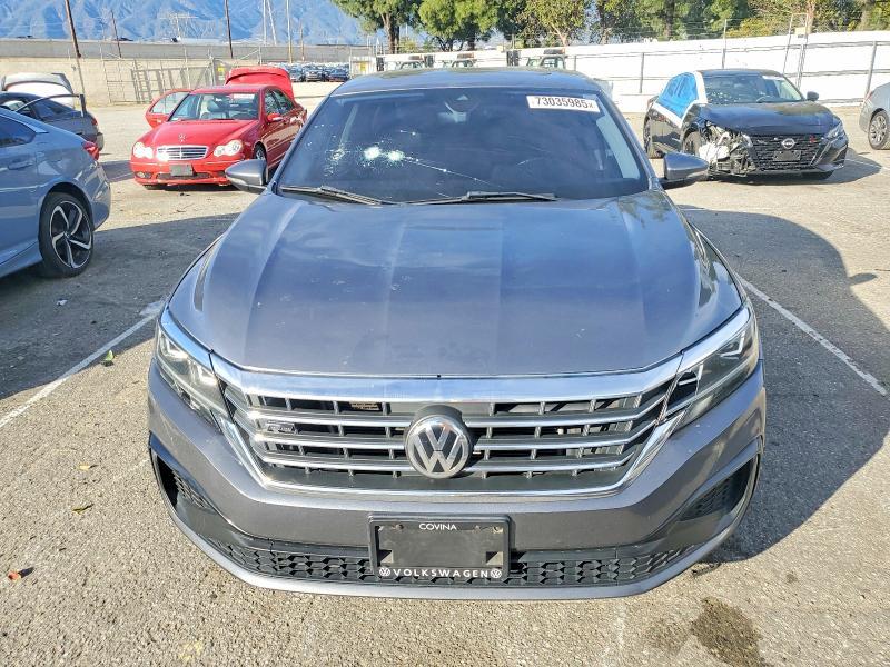 2020 Volkswagen Passat R-line