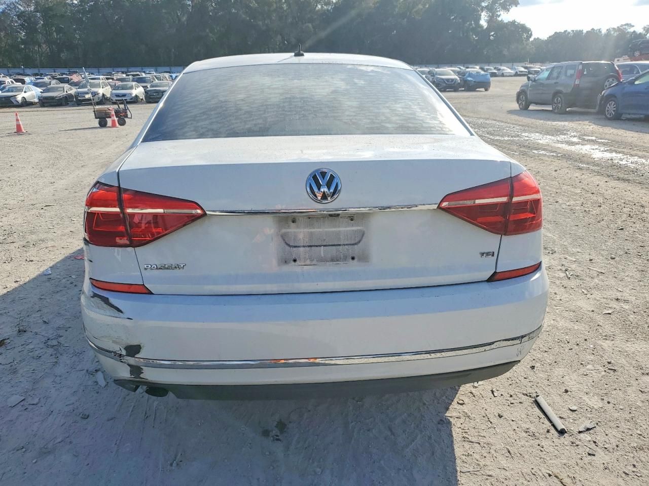 2016 Volkswagen Passat s