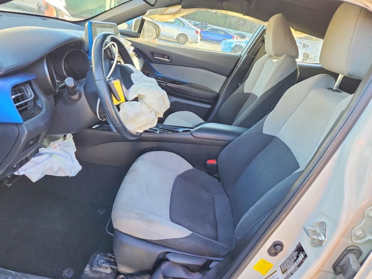 2019 Toyota C-hr xle