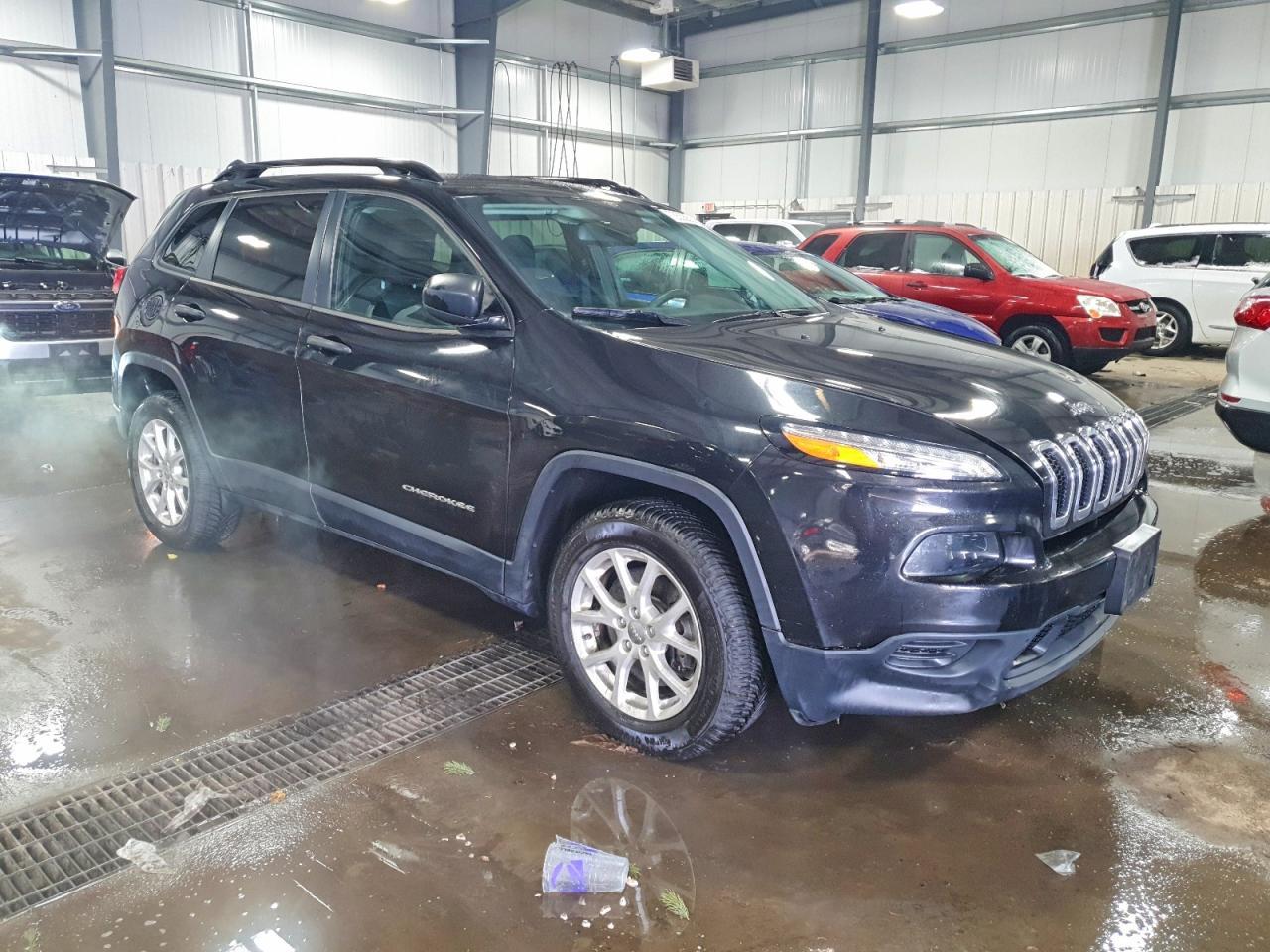 2016 Jeep Cherokee Sport