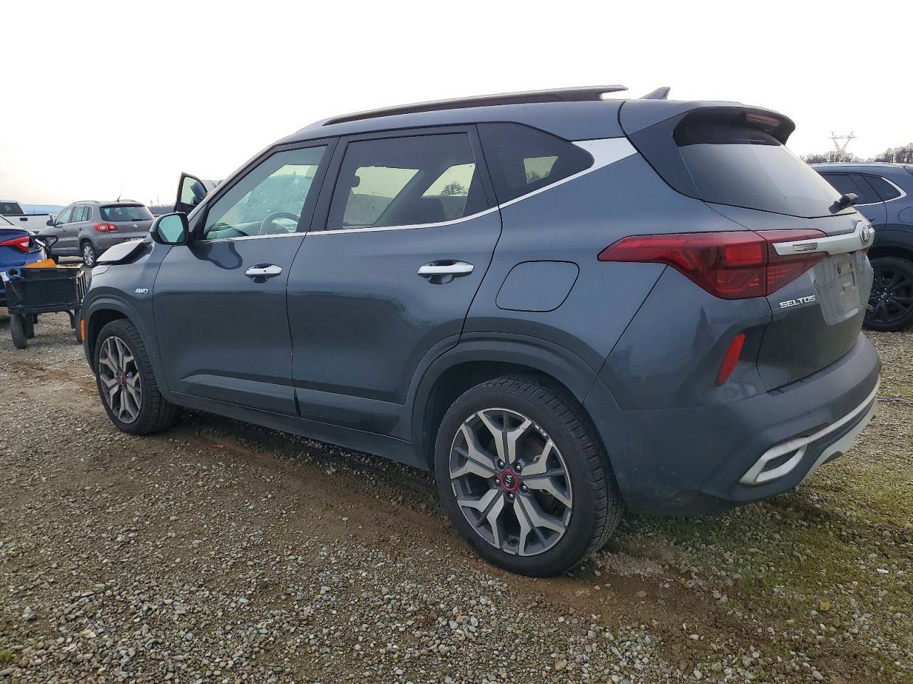 2021 KIA Seltos sx