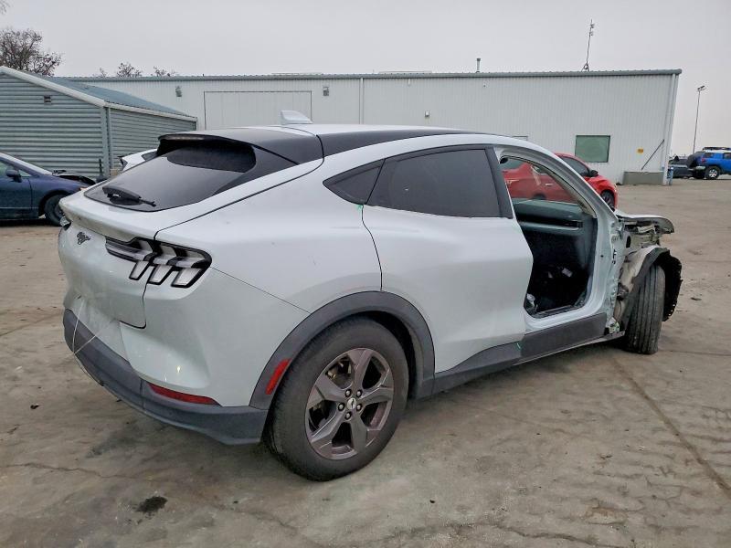 2022 Ford Mustang Mach-e Select