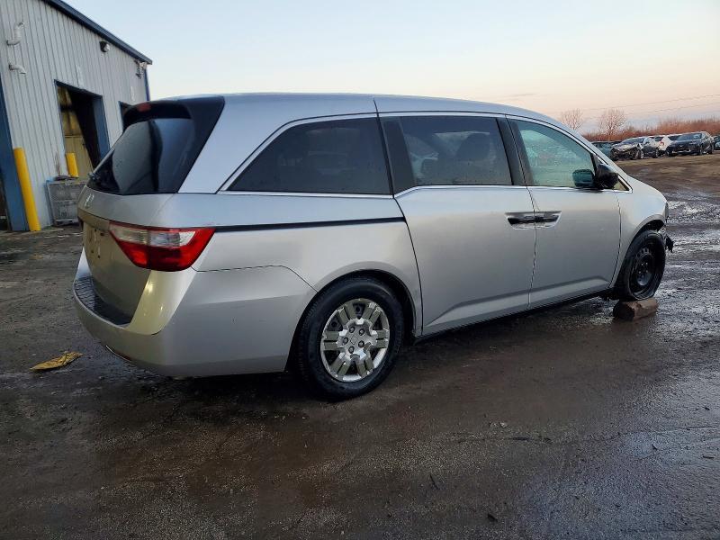 2013 Honda Odyssey lx