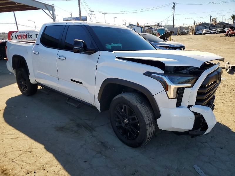 2025 Toyota Tundra Crewmax Limited