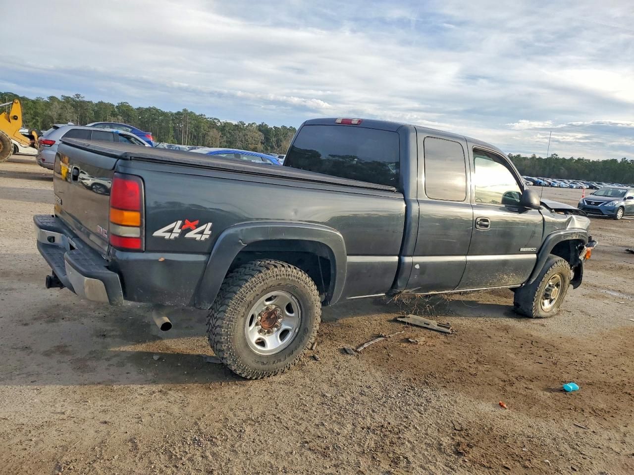 2004 GMC New Sierra K2500