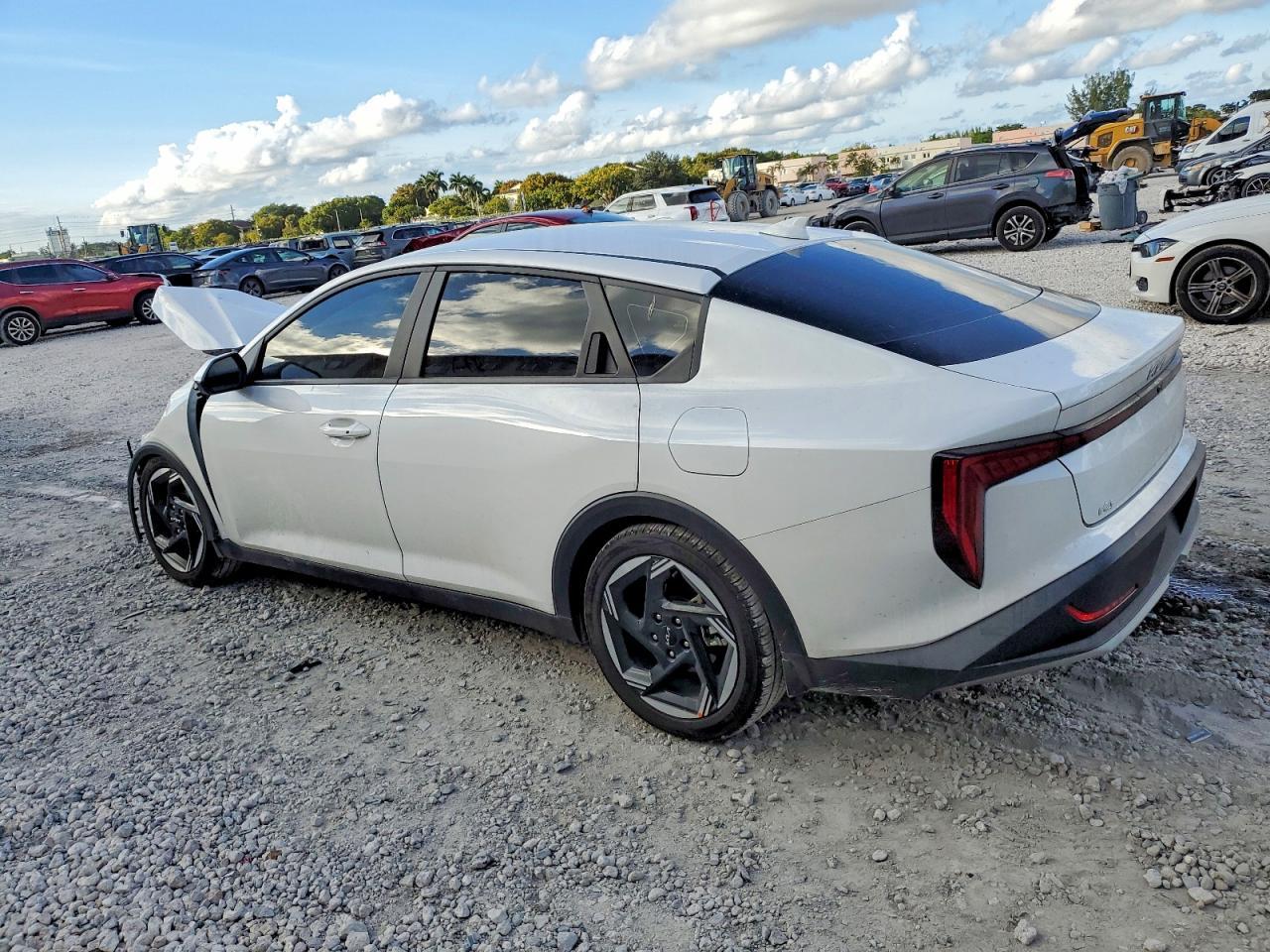 2025 KIA K4 ex