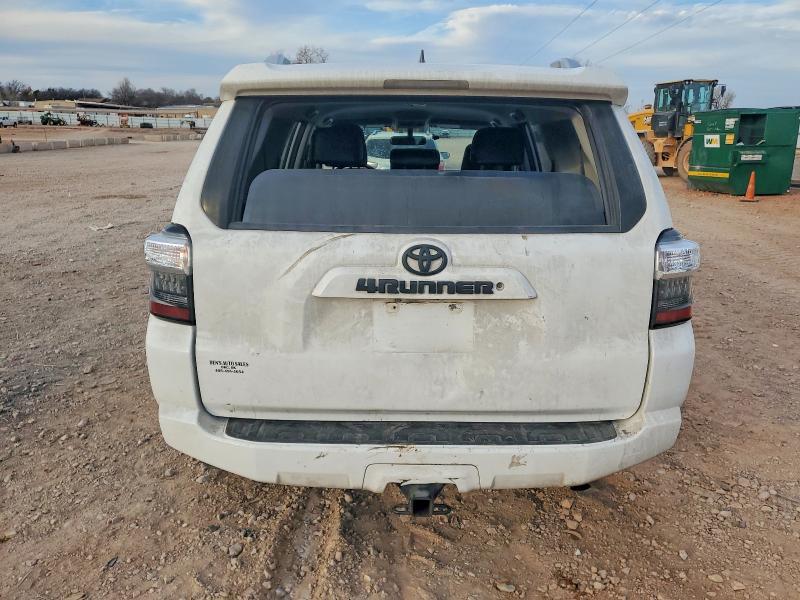 2016 Toyota 4runner SR5
