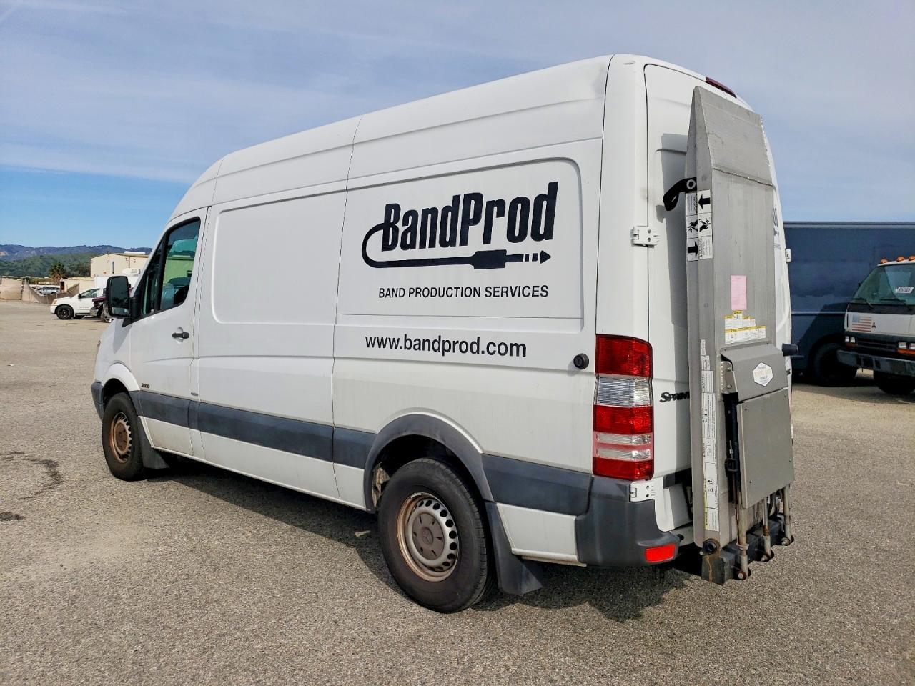 2013 Mercedes-Benz Sprinter 2500 Standard Delivery Van