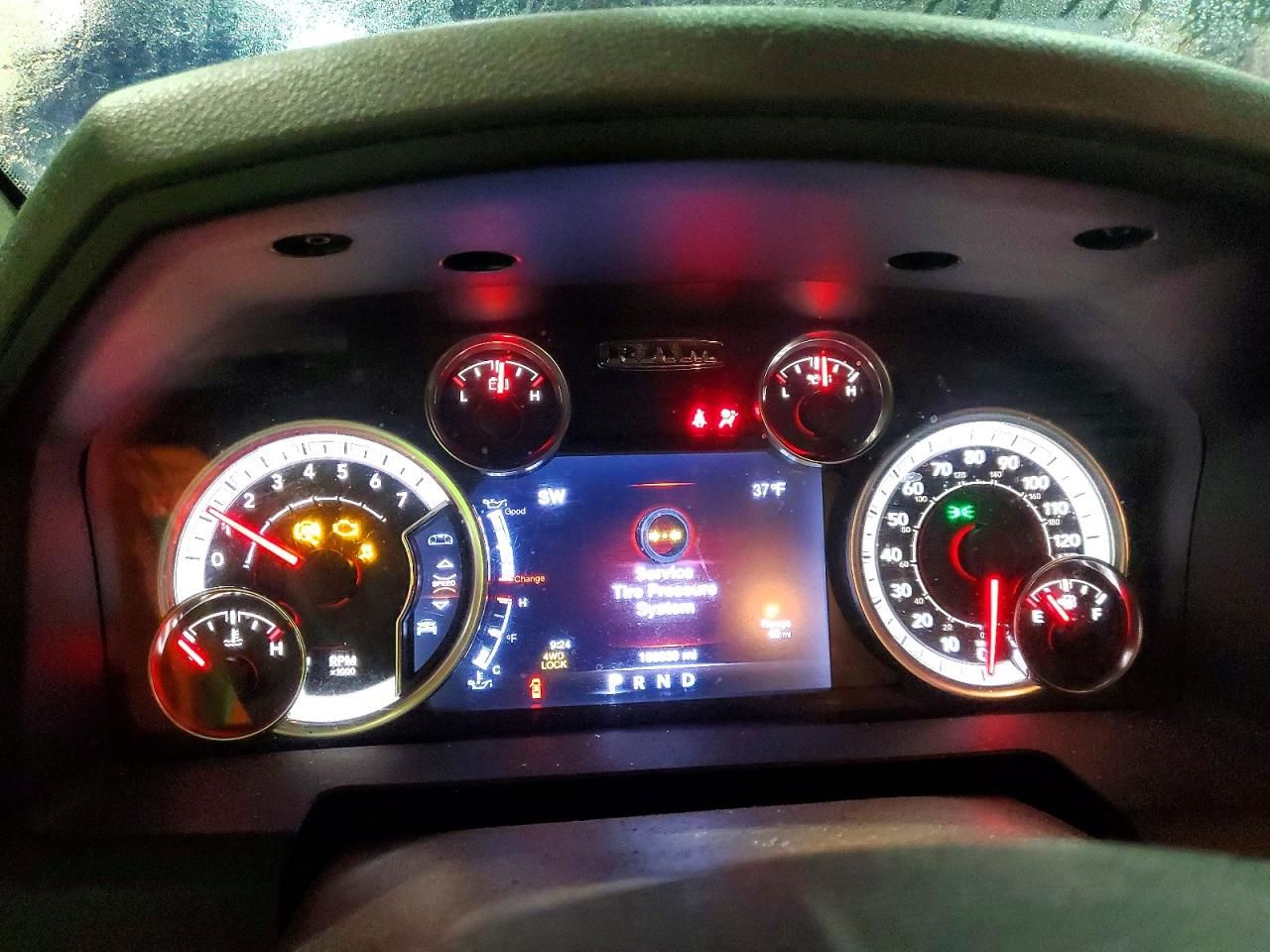 2013 Dodge Ram 1500 slt