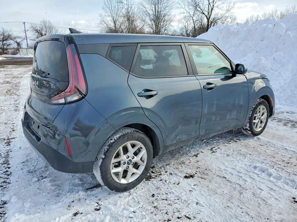 2023 KIA Soul lx