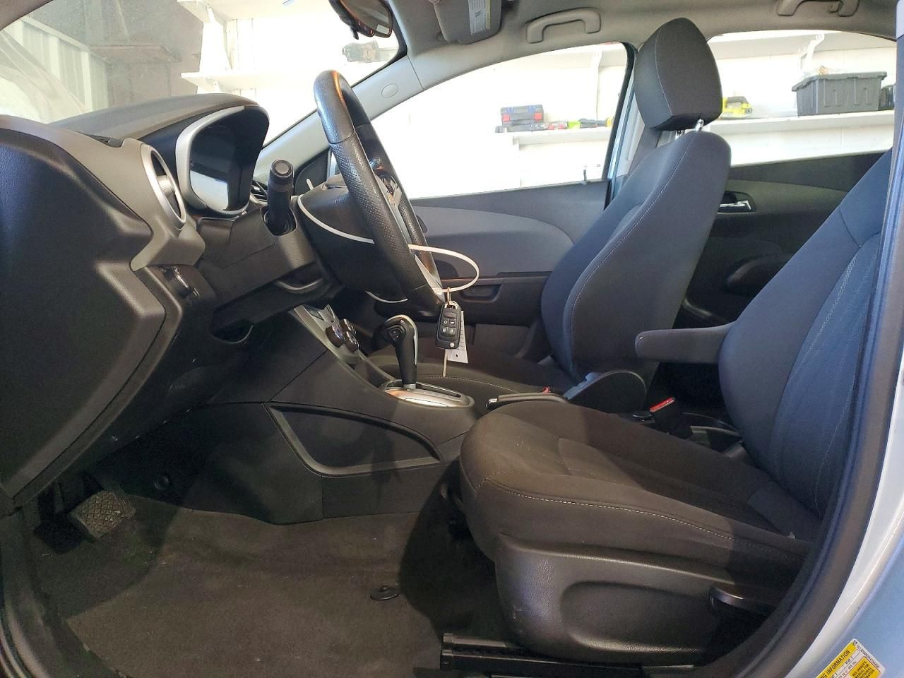 2017 Chevrolet Sonic lt