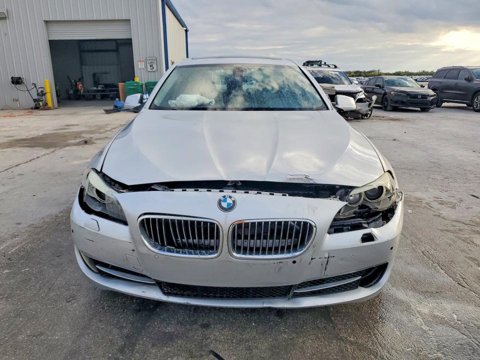 2012 BMW 535 i
